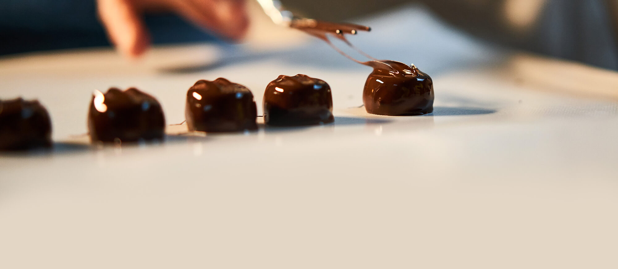 REVILLON : Papillotes Féeriques - Bouchées au chocolat noir 70% -  chronodrive